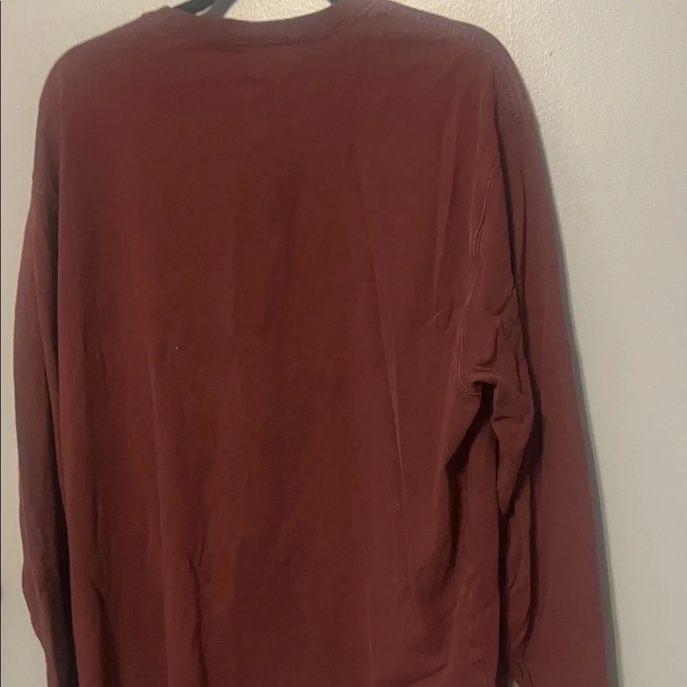 Vintage Carhartt Men's Burgundy Long Sleeve Tee - Picture 4 of 4